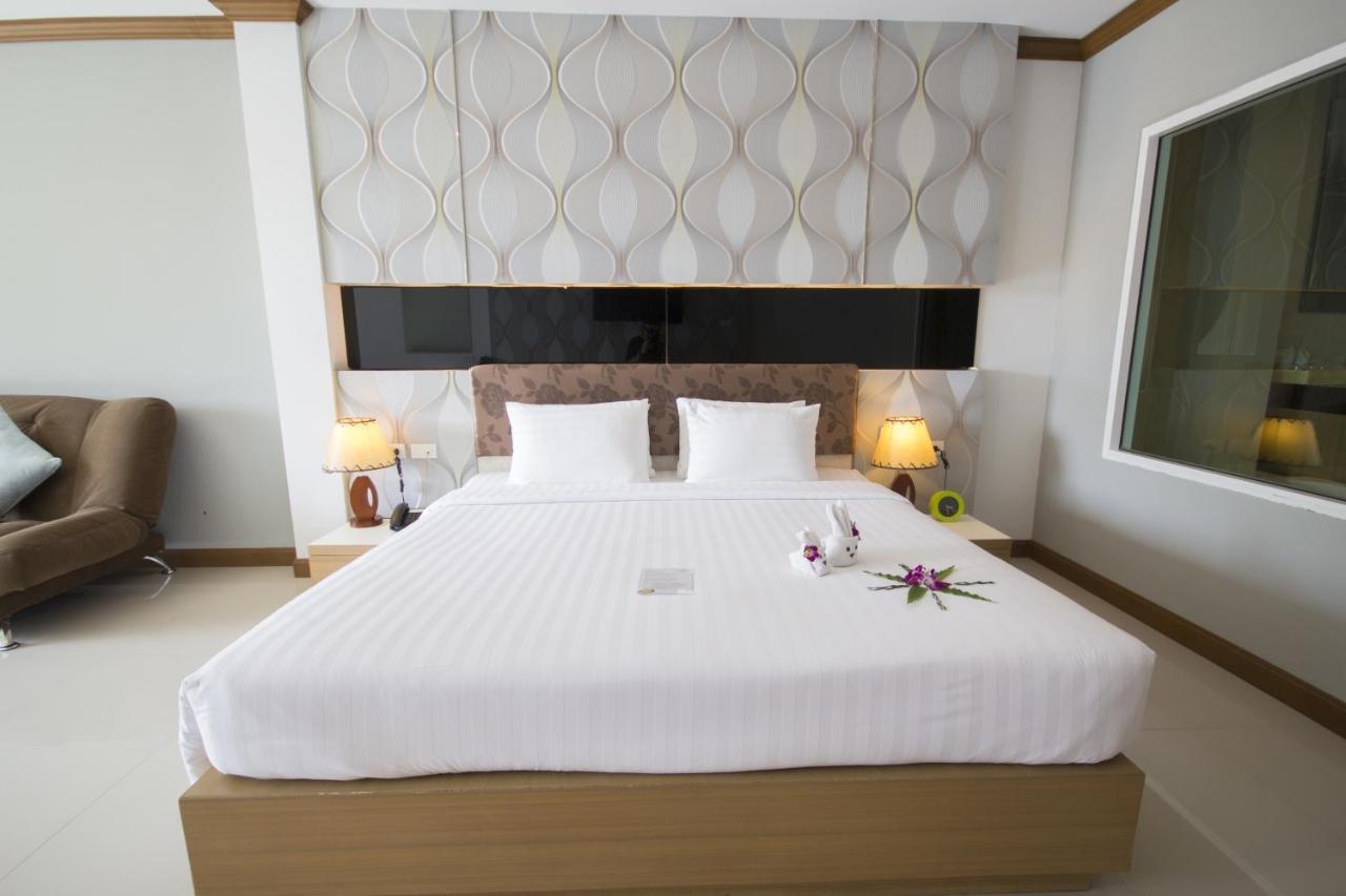 Shanaya Beach Resort & Spa Phuket Patong Buitenkant foto